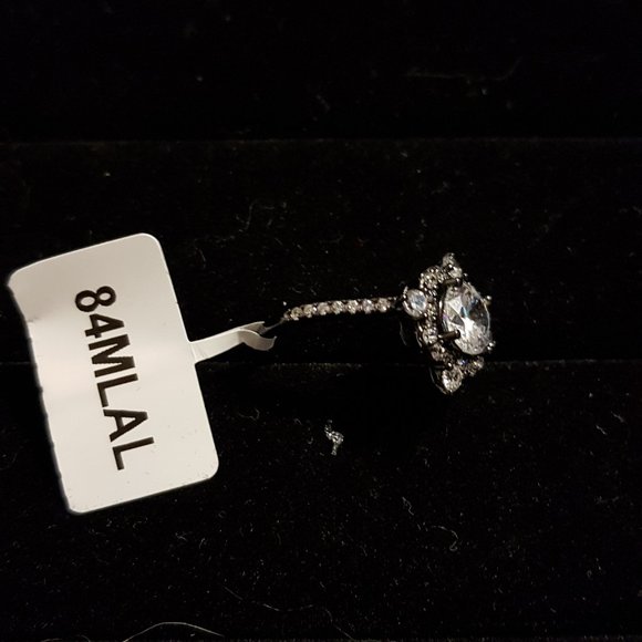 Beautiful Silver & Black Charmed Aroma Ring - Picture 3 of 5